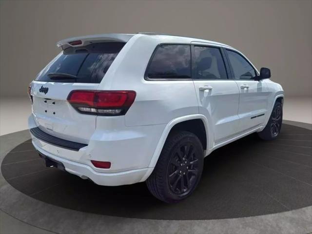 used 2017 Jeep Grand Cherokee car, priced at $11,999