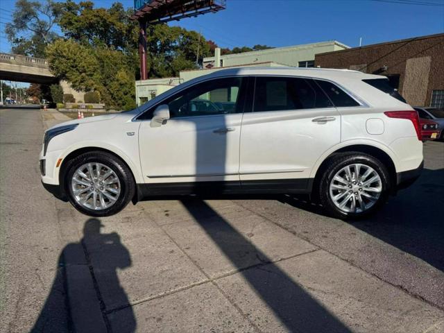 used 2017 Cadillac XT5 car, priced at $16,999