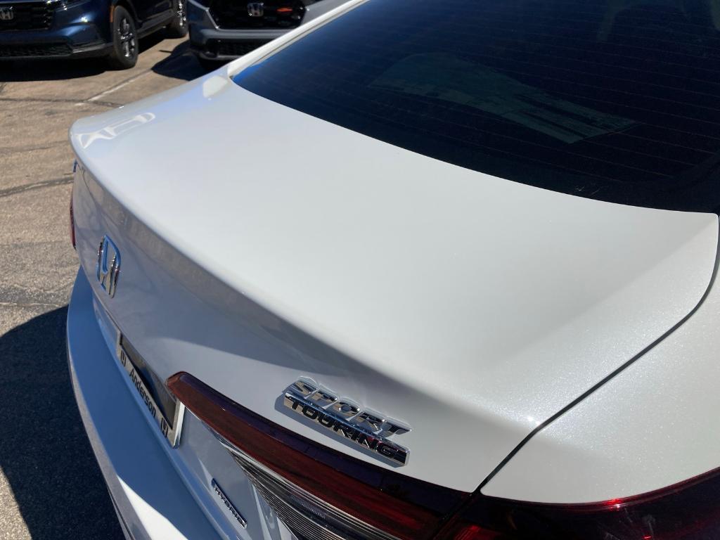 used 2025 Honda Civic Hybrid car, priced at $31,467