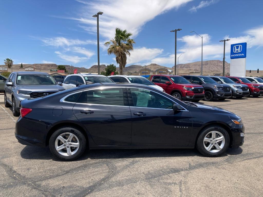 used 2023 Chevrolet Malibu car, priced at $15,950