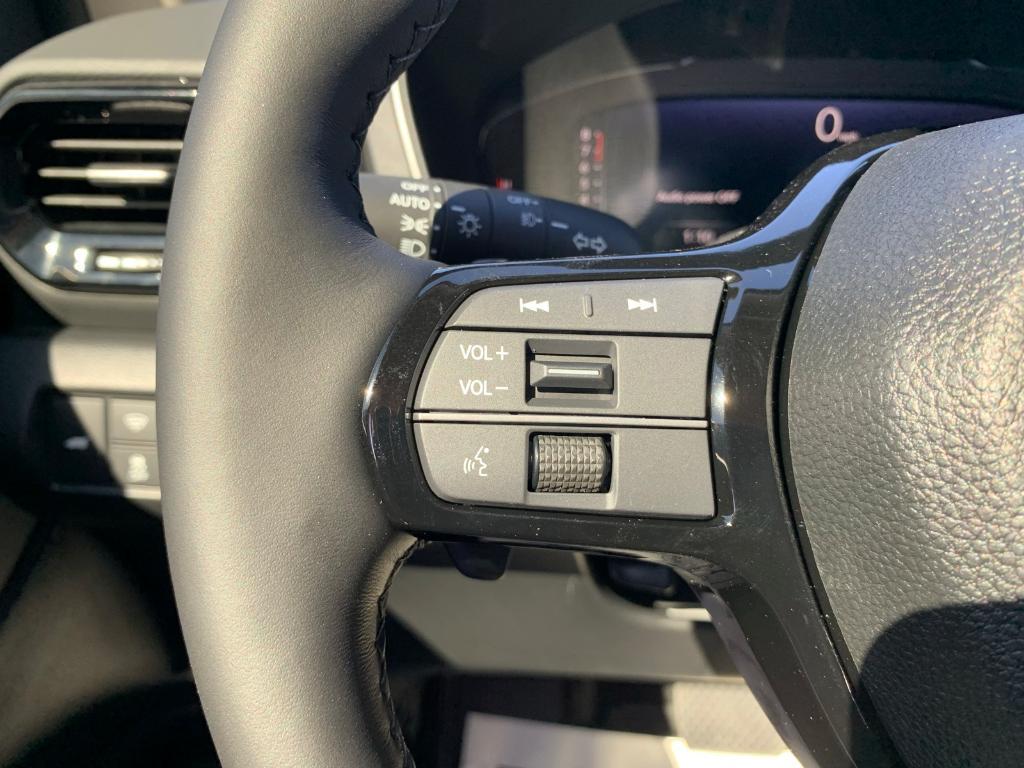 new 2025 Honda Pilot car, priced at $52,325