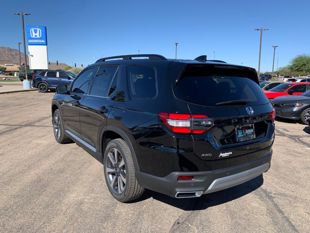 new 2025 Honda Pilot car, priced at $52,325