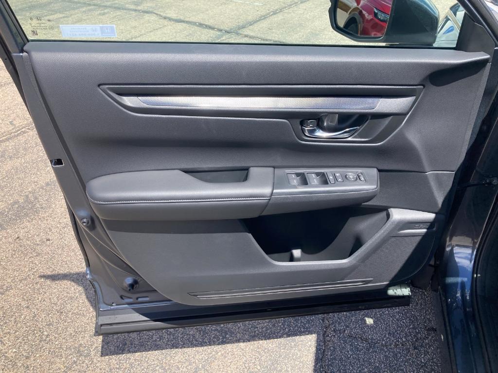 new 2025 Honda CR-V car, priced at $33,245