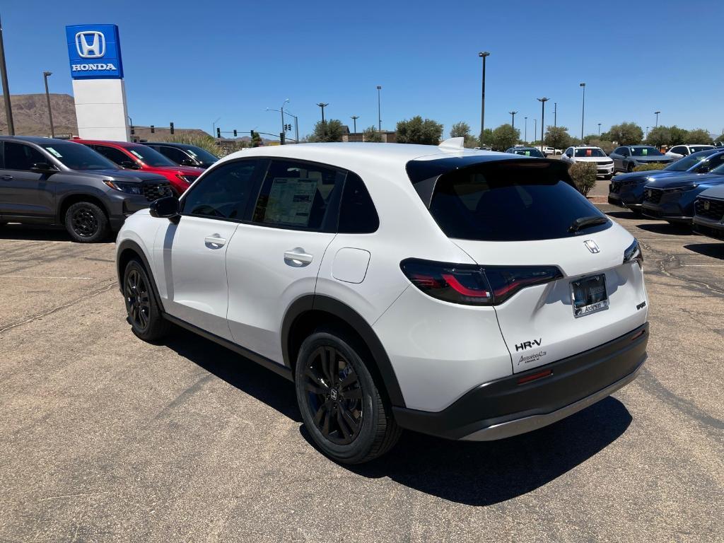 new 2026 Honda HR-V car, priced at $30,850