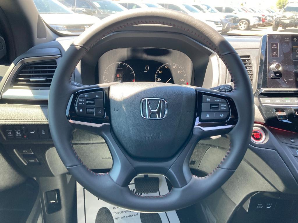 new 2025 Honda Odyssey car, priced at $43,775
