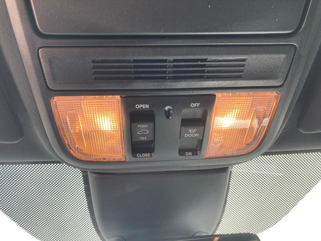 new 2025 Honda Odyssey car, priced at $43,775