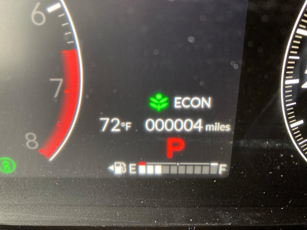 new 2025 Honda Pilot car, priced at $49,300