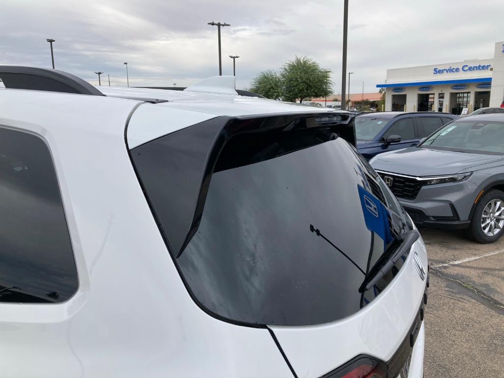 new 2025 Honda Pilot car, priced at $49,300