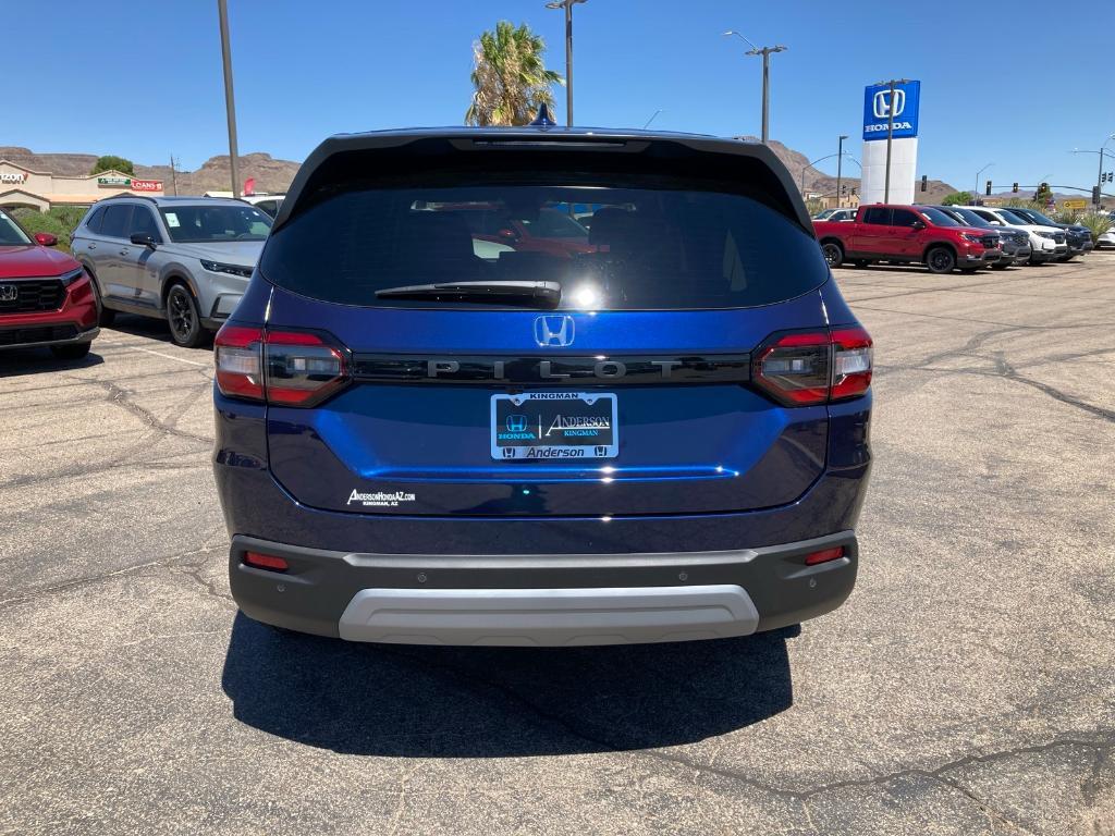 new 2025 Honda Pilot car, priced at $44,200
