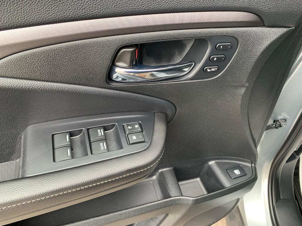 used 2025 Honda Ridgeline car, priced at $39,534