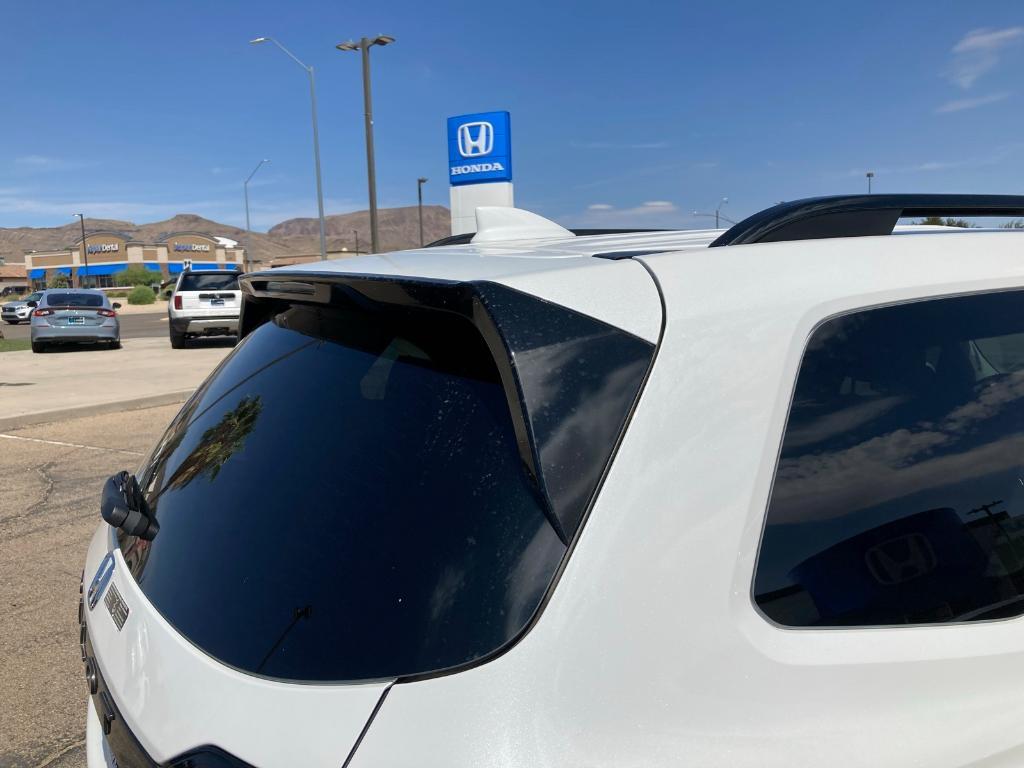 new 2025 Honda Pilot car, priced at $52,655