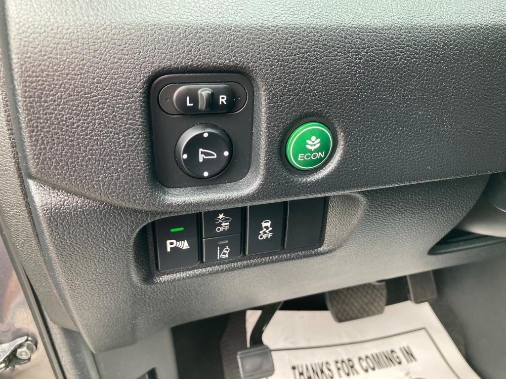 used 2022 Honda Pilot car, priced at $37,081