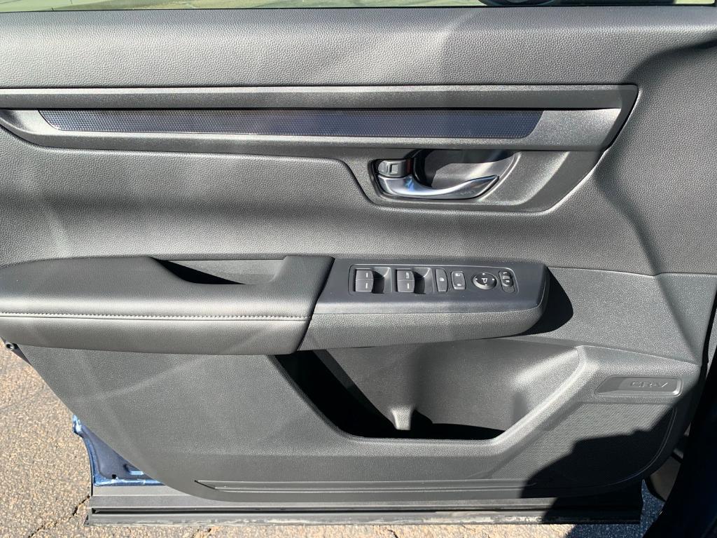 new 2025 Honda CR-V car, priced at $30,186