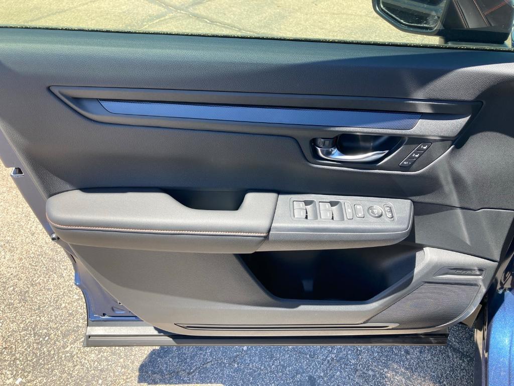 new 2026 Honda CR-V Hybrid car, priced at $41,120