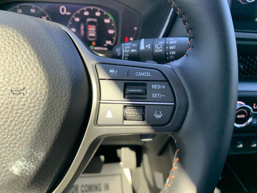 new 2026 Honda CR-V Hybrid car, priced at $41,630