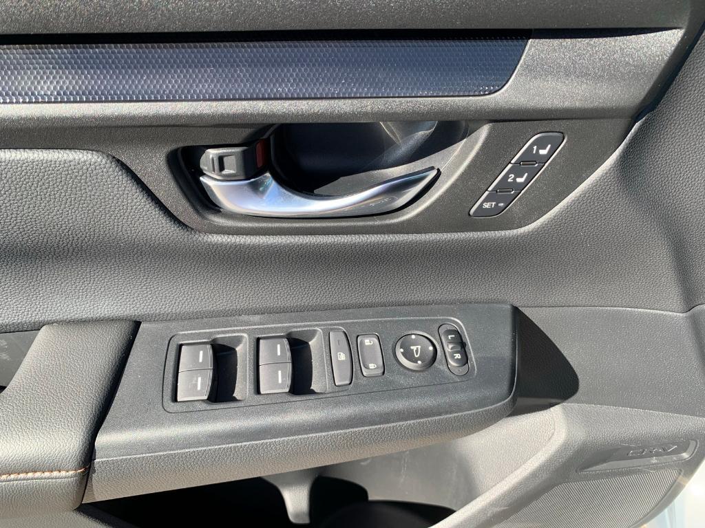 new 2026 Honda CR-V Hybrid car, priced at $41,630