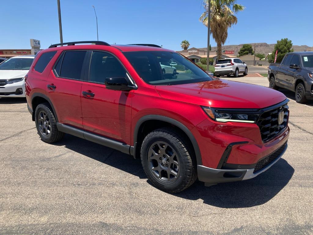 new 2025 Honda Pilot car, priced at $50,555