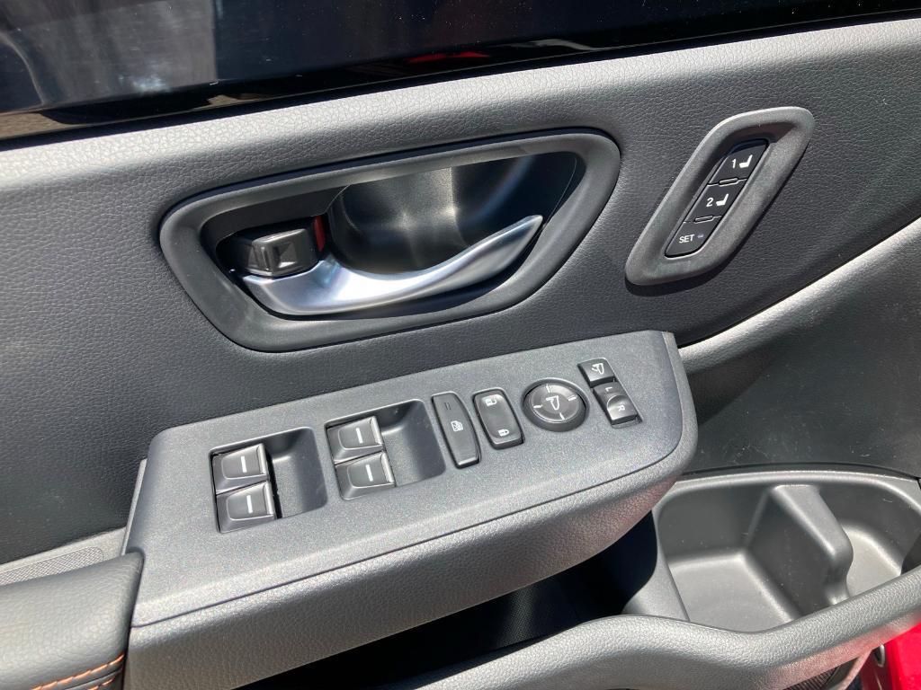 new 2025 Honda Pilot car, priced at $50,555