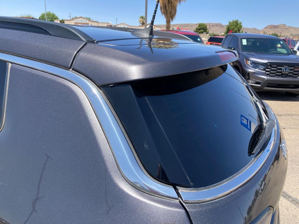 used 2019 Jeep Compass car, priced at $15,895