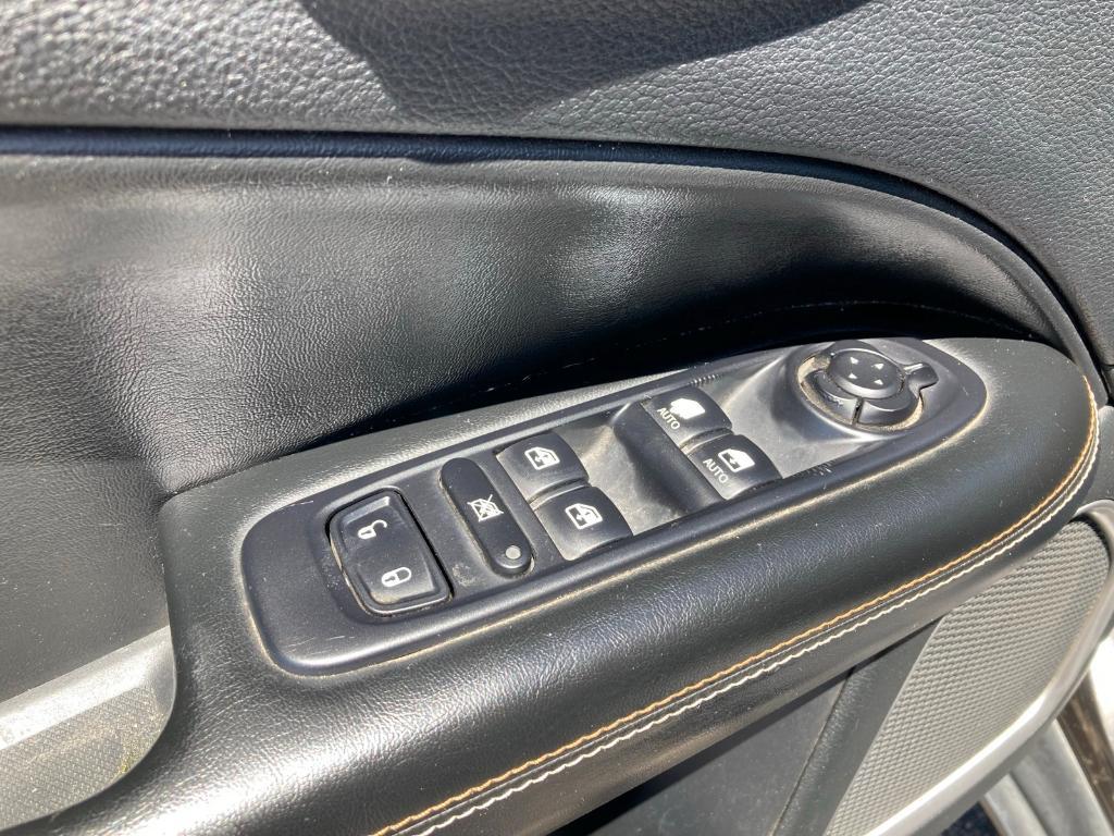 used 2019 Jeep Compass car, priced at $15,895