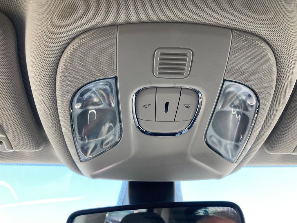 used 2019 Jeep Compass car, priced at $15,895