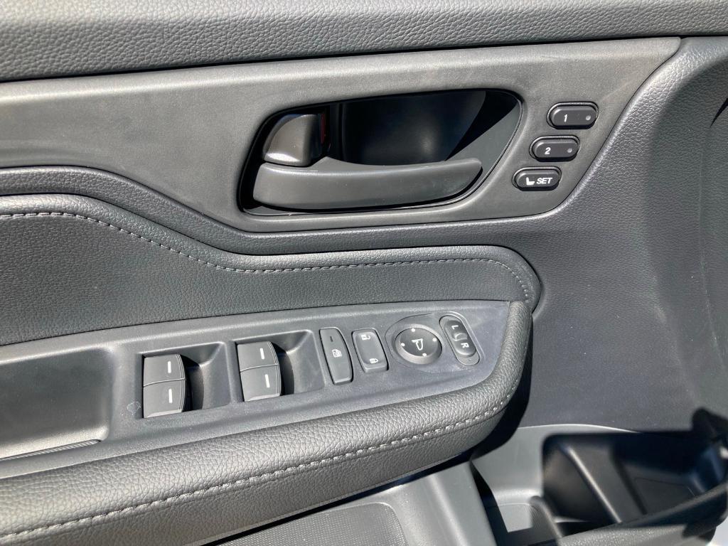 new 2026 Honda Odyssey car, priced at $44,745