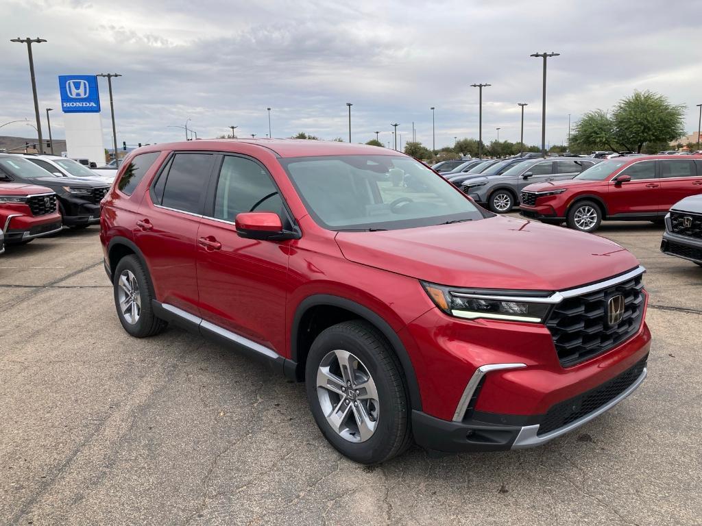 new 2025 Honda Pilot car, priced at $45,300