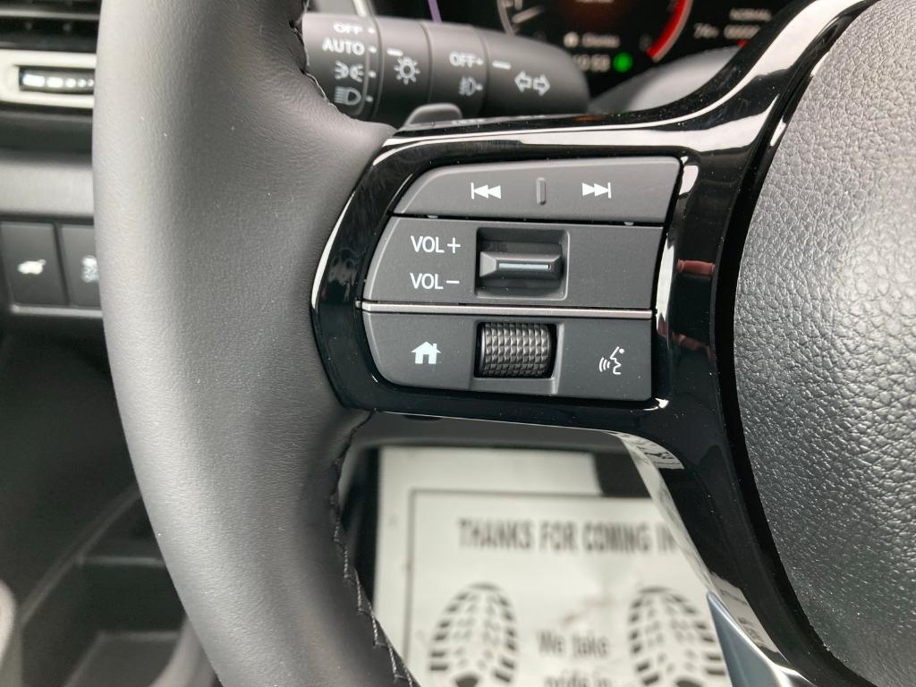 new 2025 Honda Pilot car, priced at $45,300