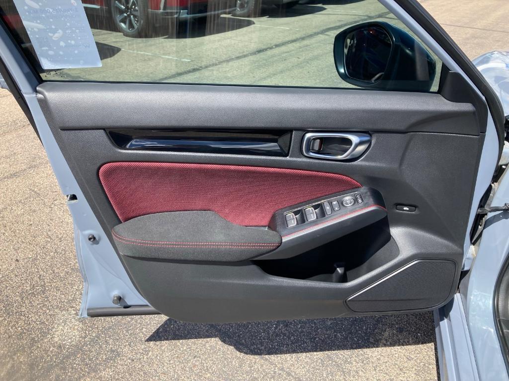 used 2022 Honda Civic Si car, priced at $28,698