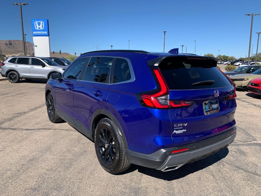 used 2025 Honda CR-V Hybrid car, priced at $31,897