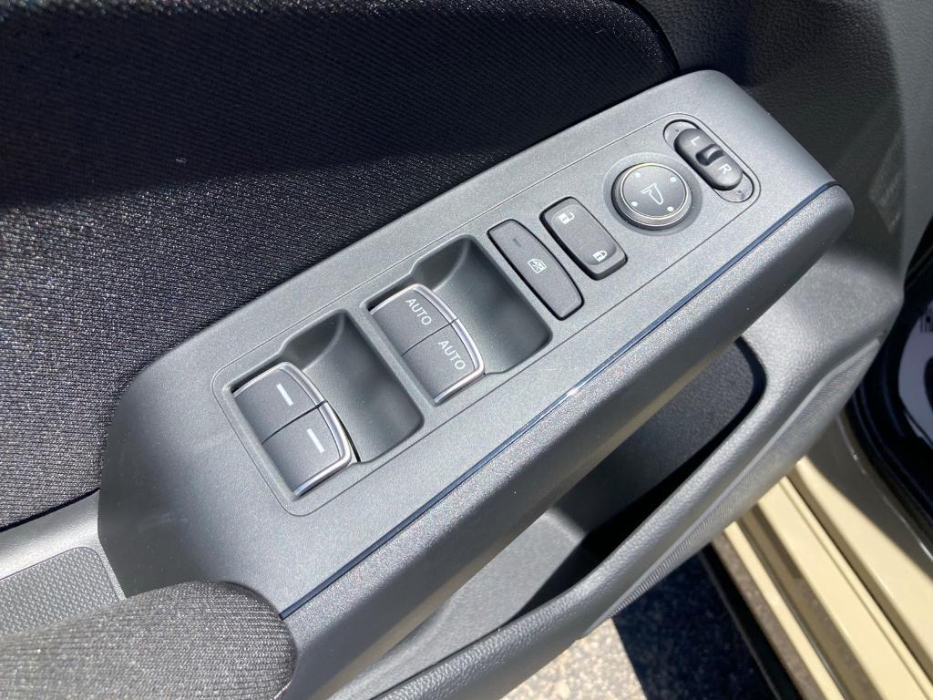 new 2025 Honda Civic Hybrid car, priced at $31,255