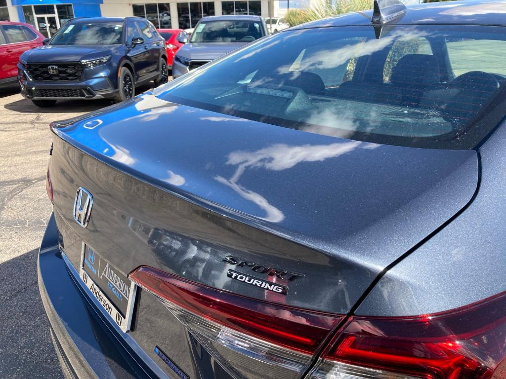 new 2026 Honda Civic Hybrid car, priced at $33,040