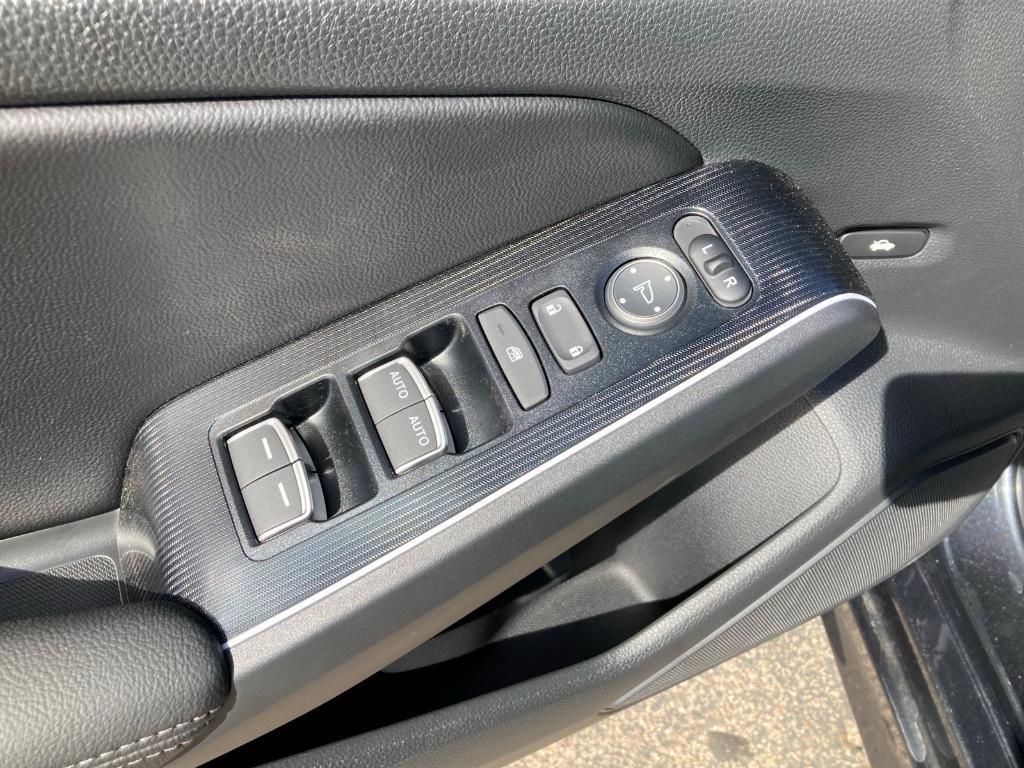 new 2026 Honda Civic Hybrid car, priced at $33,040