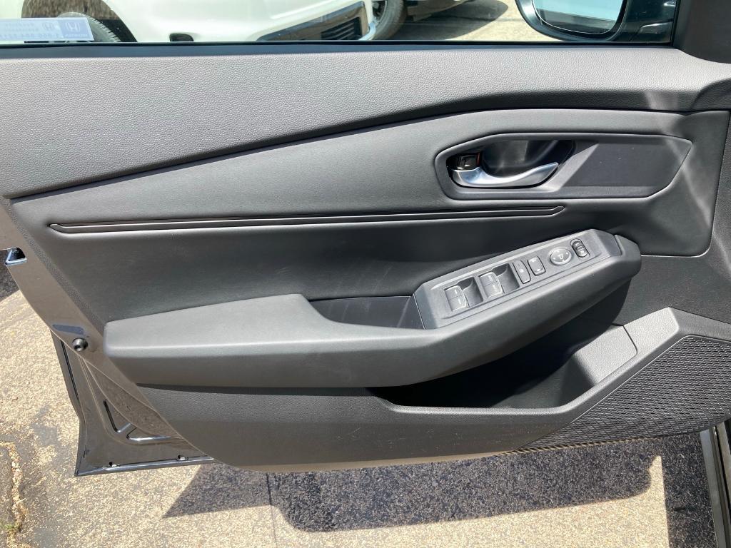 new 2025 Honda Accord car, priced at $31,210