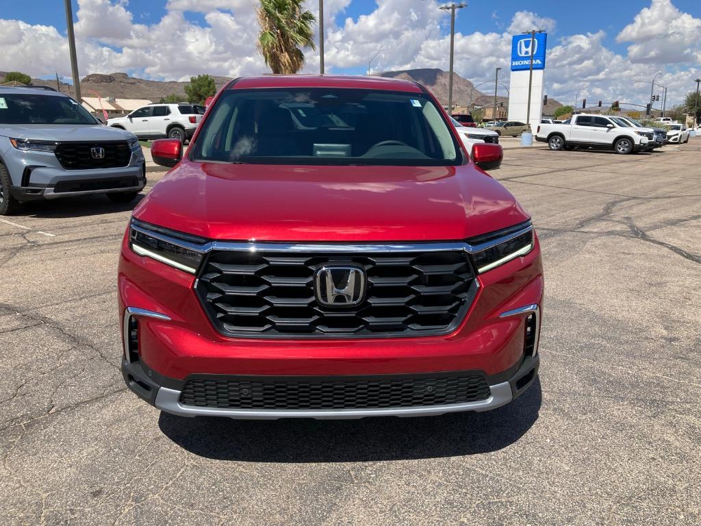 new 2025 Honda Pilot car, priced at $47,530