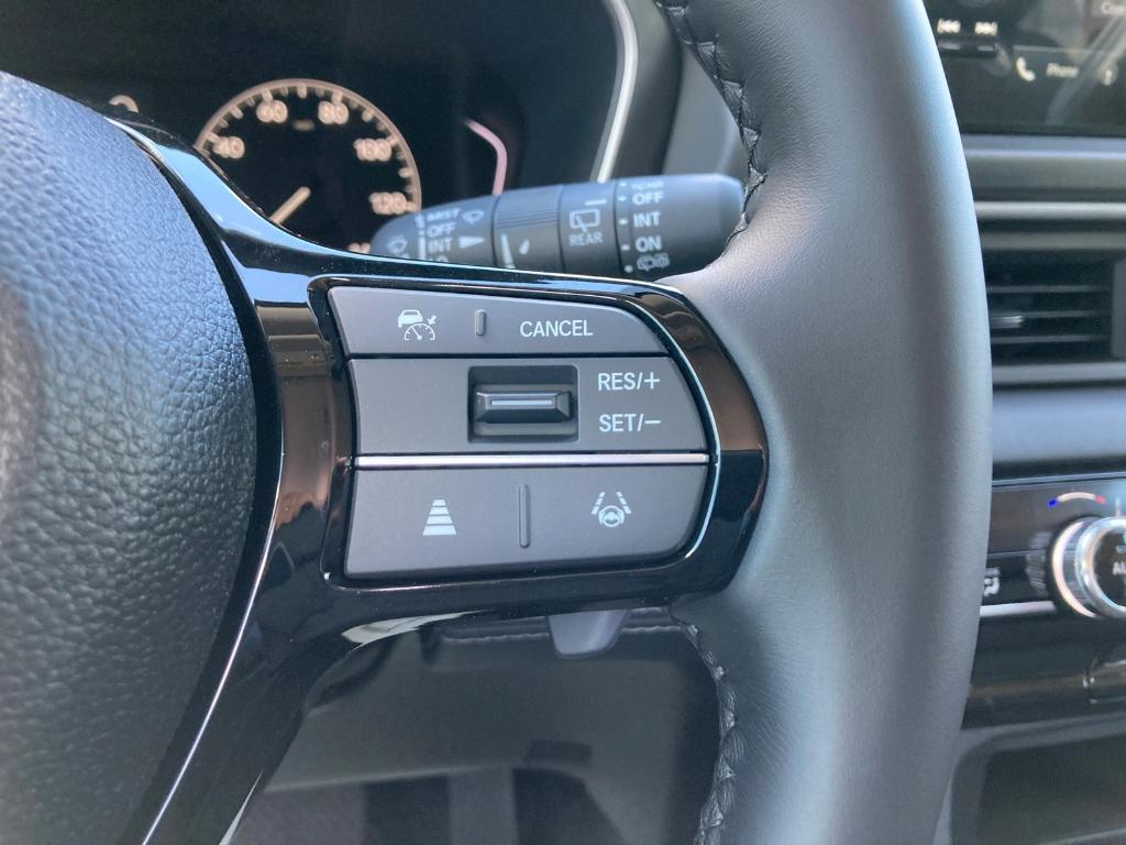 new 2025 Honda Pilot car, priced at $47,530