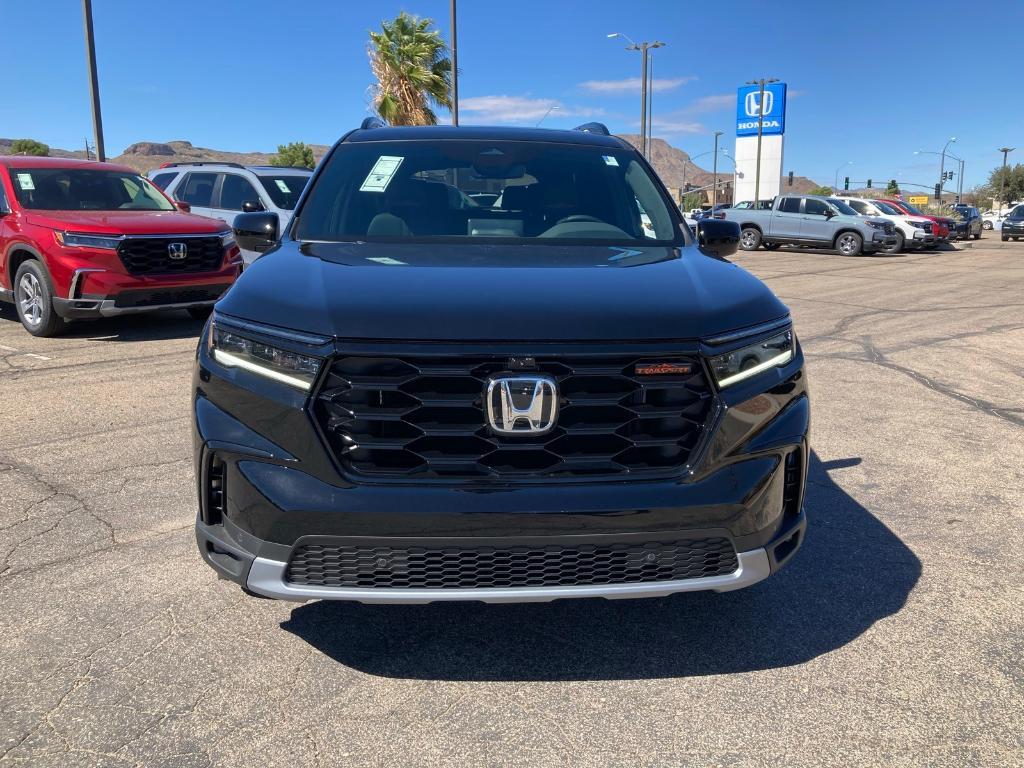 new 2025 Honda Pilot car, priced at $50,145