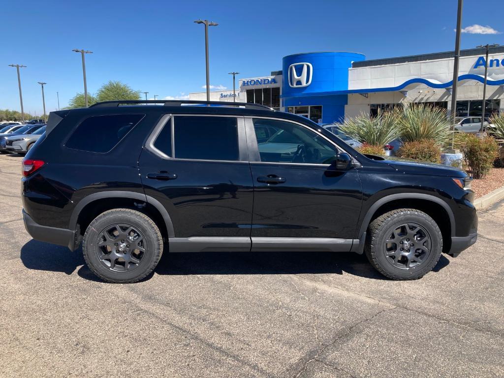 new 2025 Honda Pilot car, priced at $50,145