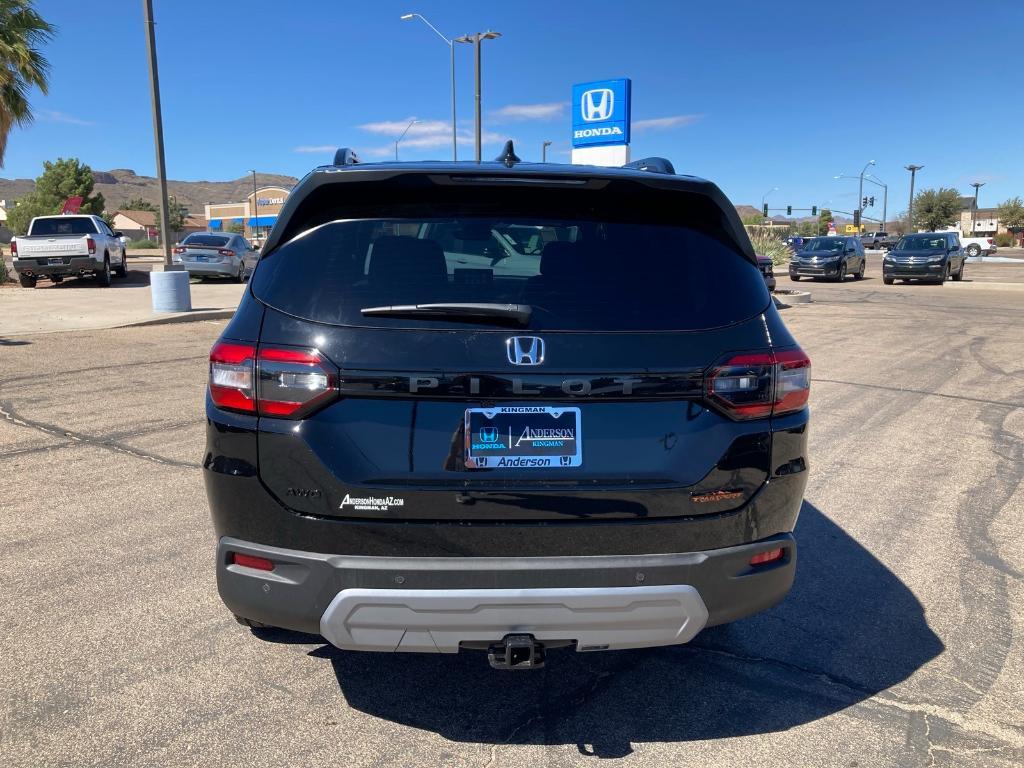 new 2025 Honda Pilot car, priced at $50,145