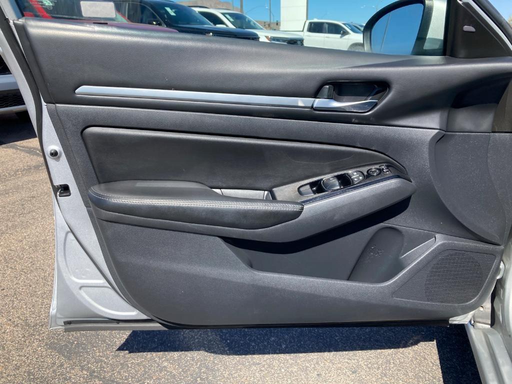 used 2023 Nissan Altima car, priced at $18,792