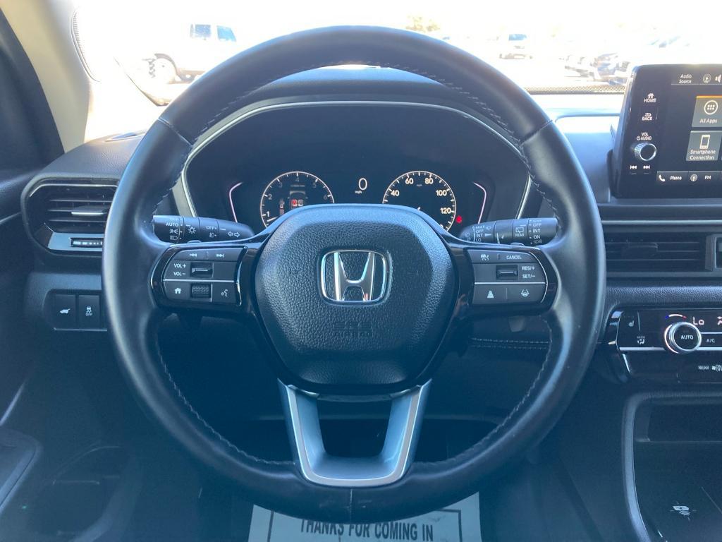 used 2025 Honda Pilot car, priced at $40,673