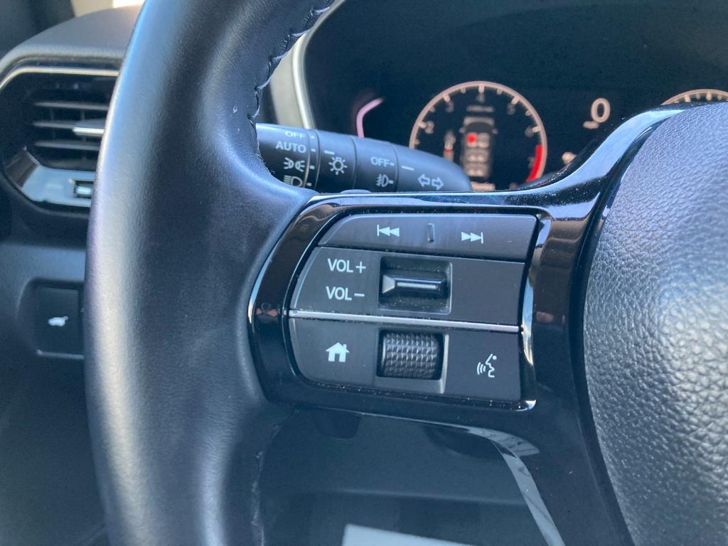 used 2025 Honda Pilot car, priced at $40,673