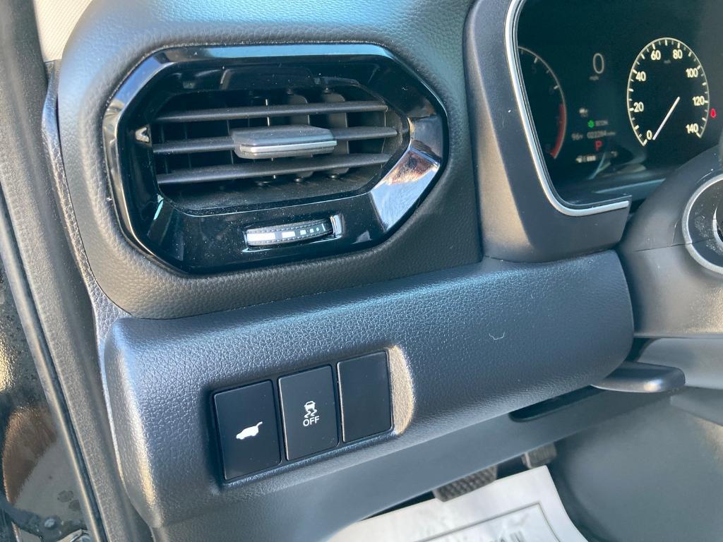 used 2025 Honda Pilot car, priced at $40,673