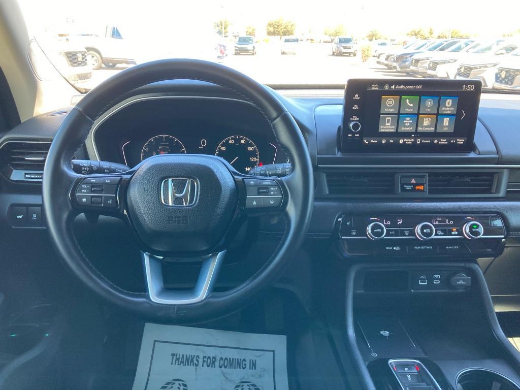 used 2025 Honda Pilot car, priced at $40,673