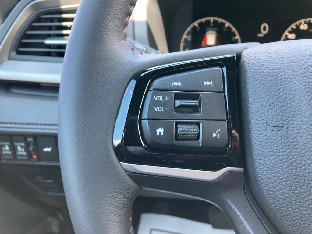 new 2025 Honda Odyssey car, priced at $45,275