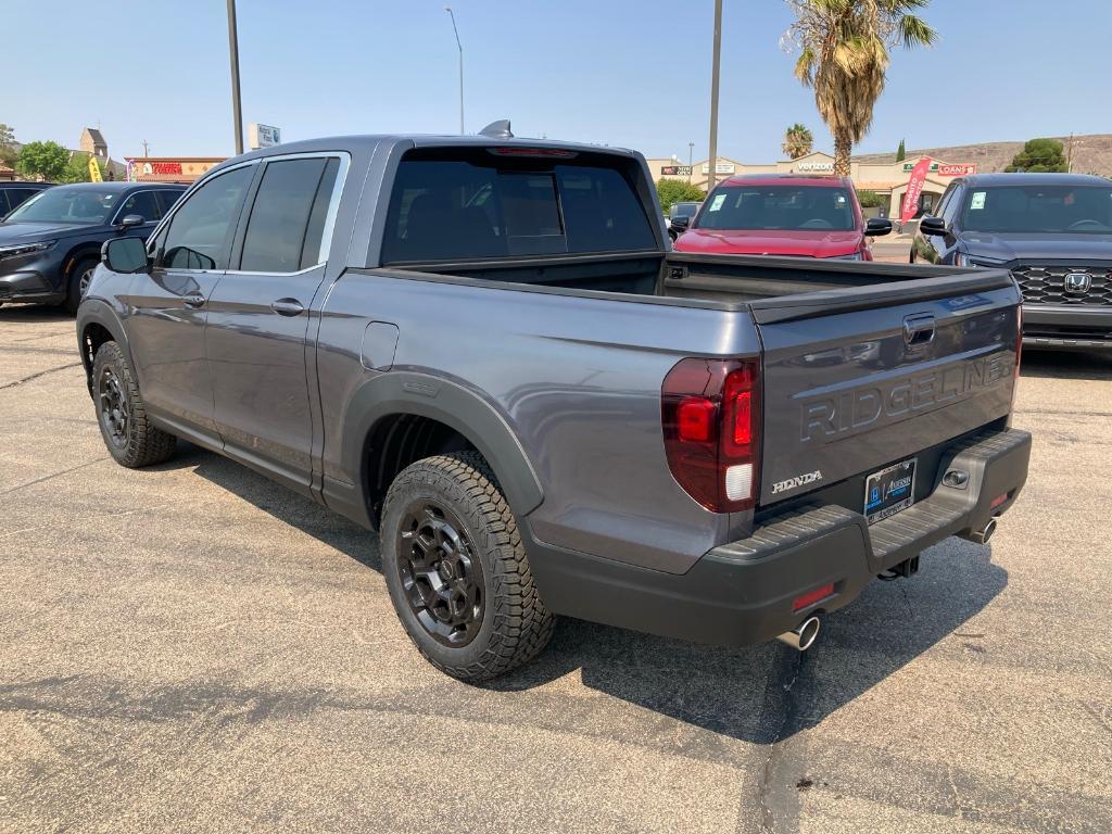 new 2025 Honda Ridgeline car, priced at $42,582