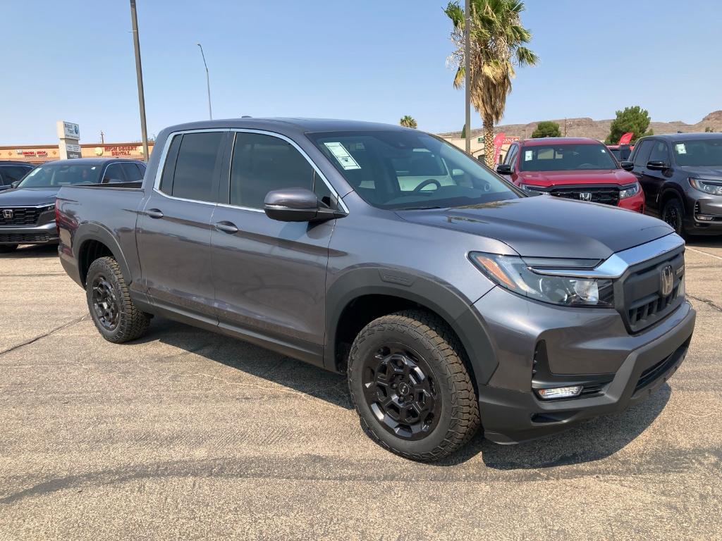 new 2025 Honda Ridgeline car, priced at $42,582