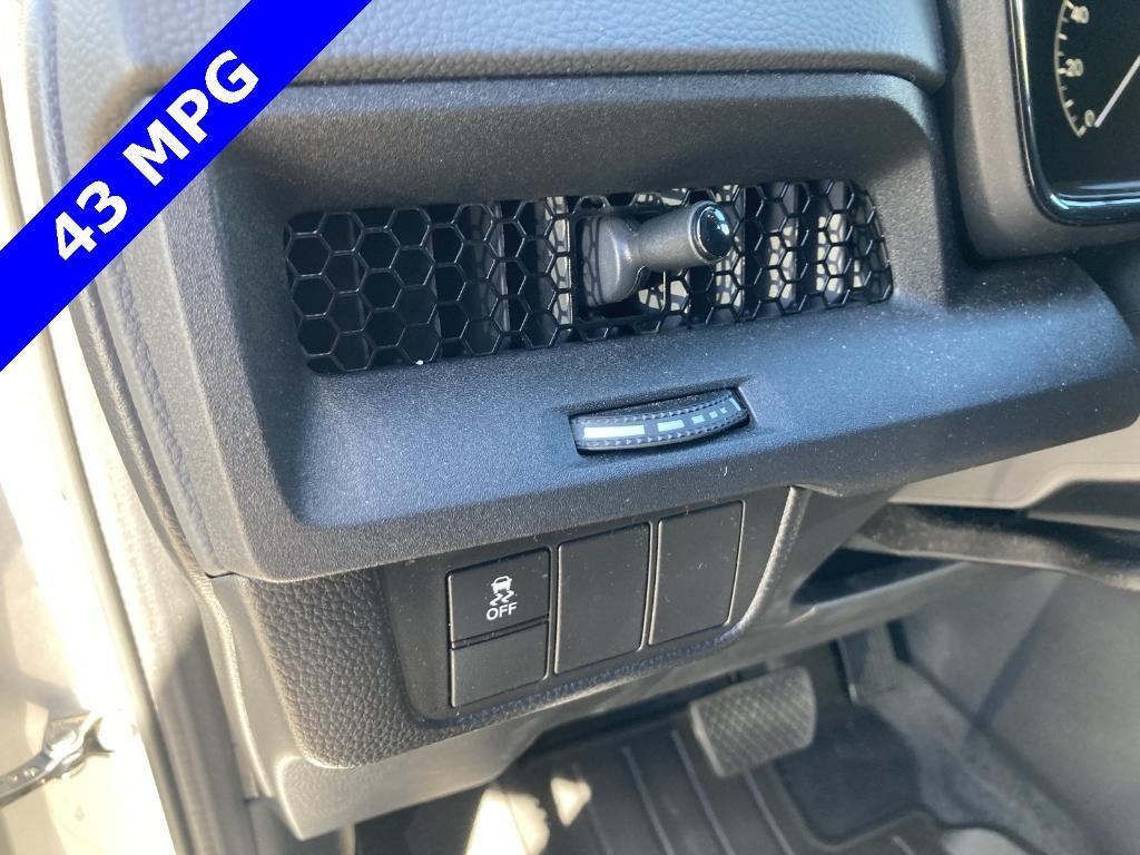 used 2024 Honda CR-V Hybrid car, priced at $31,602