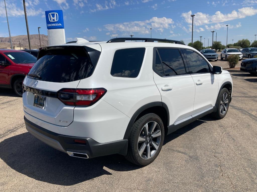used 2025 Honda Pilot car, priced at $47,876