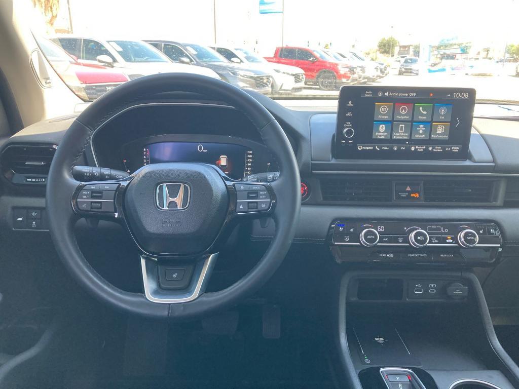 used 2025 Honda Pilot car, priced at $47,876